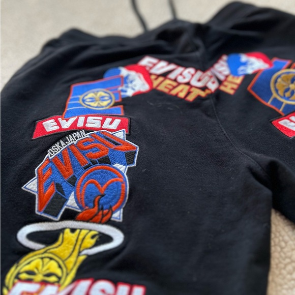 Evisu custom made graphic sweatpants size XL - Picture 5 of 5